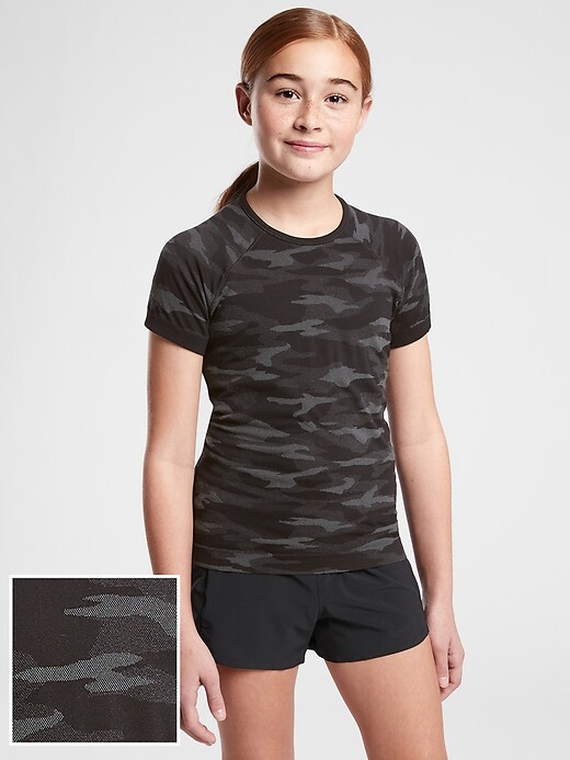T-shirt camouflage Power Up Athleta Girl