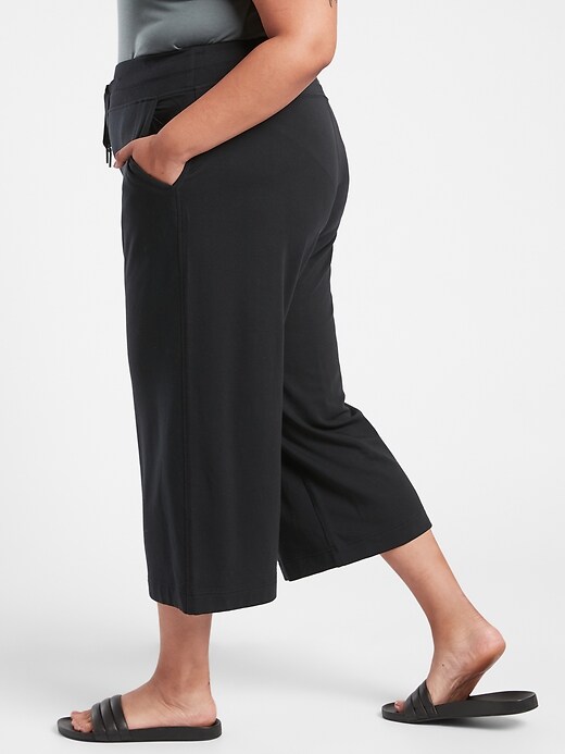 Image number 3 showing, Balance Wide Crop Pant