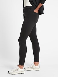Flex Ultra Skinny Jean in Black