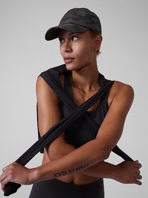 Voir une image plus grande du produit 1 de 3. Casquette d’hiver avec éléments réfléchissants