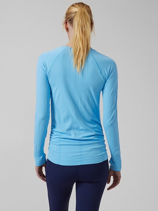 Image number 2 showing, Speedlight Seamless Top