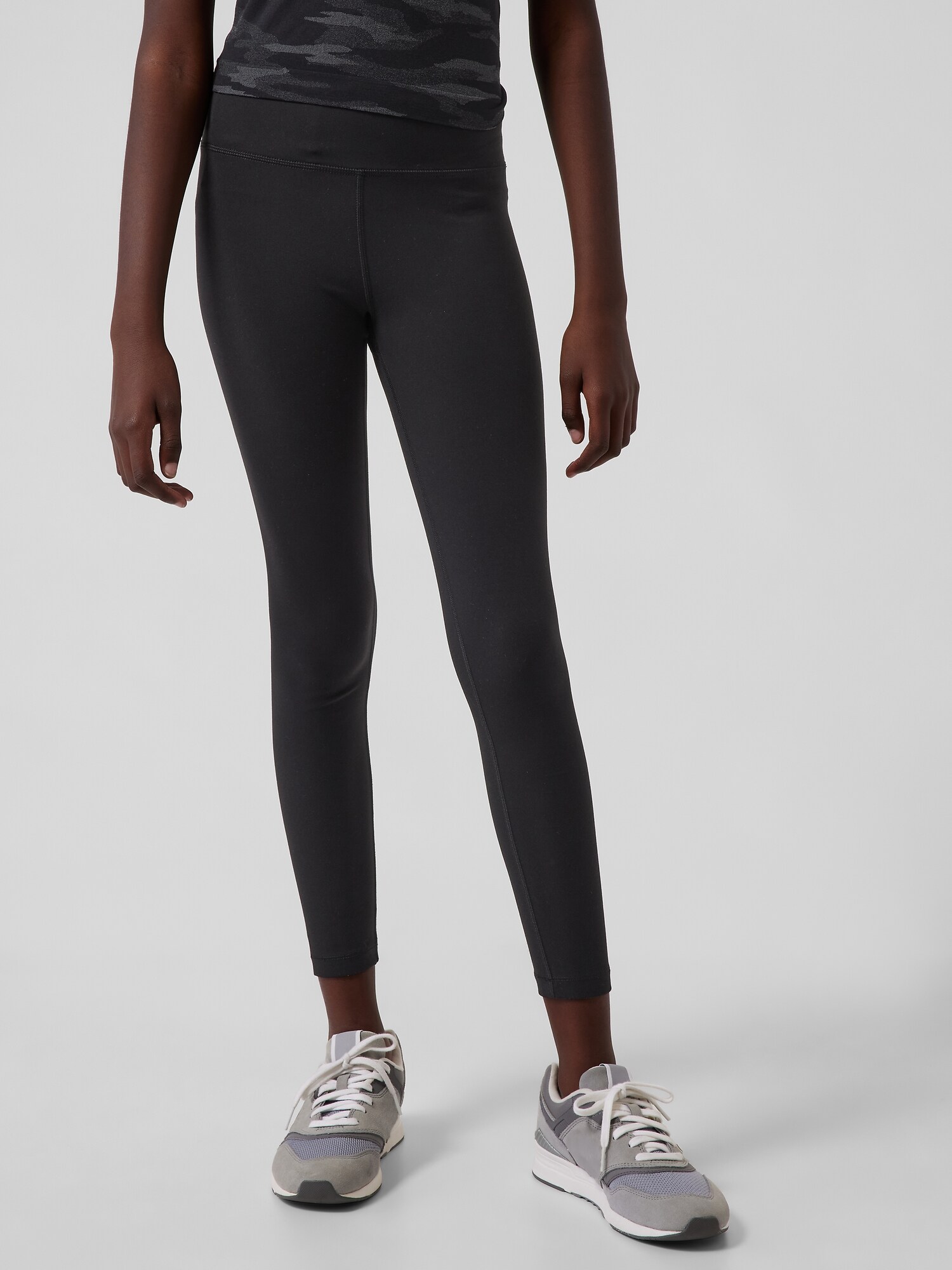 Athleta Girl Ultra High Rise Chit Chat 7/8 Tight black. 1