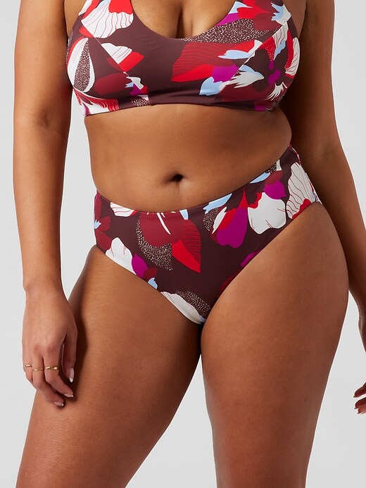 Image number 4 showing, Triangle Printed Bikini Top D&#45DD