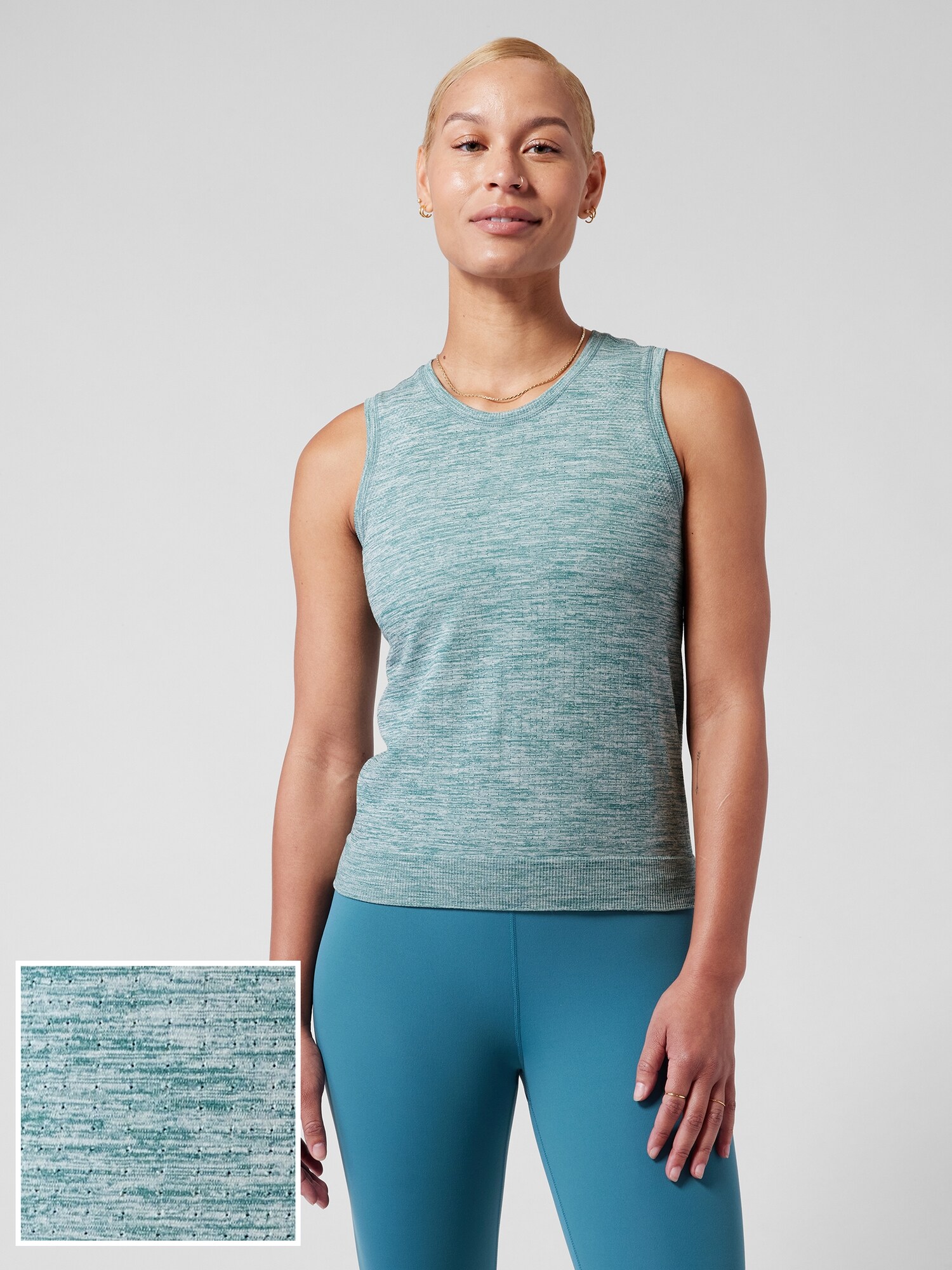 Athleta In Motion Seamless Tank green. 1