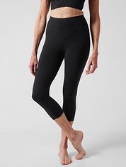 Athleta Women's Black Extra Large Elation Capri Pants Size XL - $30 - From  Madi