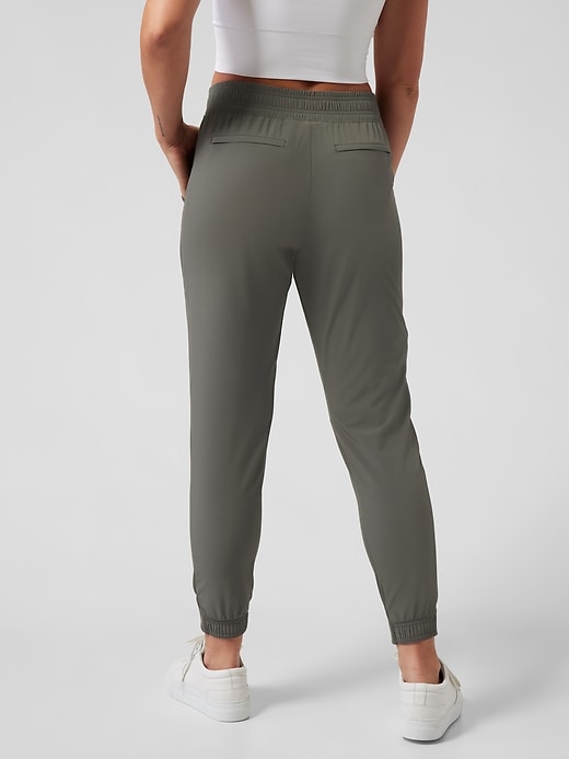 Image number 2 showing, Brooklyn Legacy Mid Rise Jogger