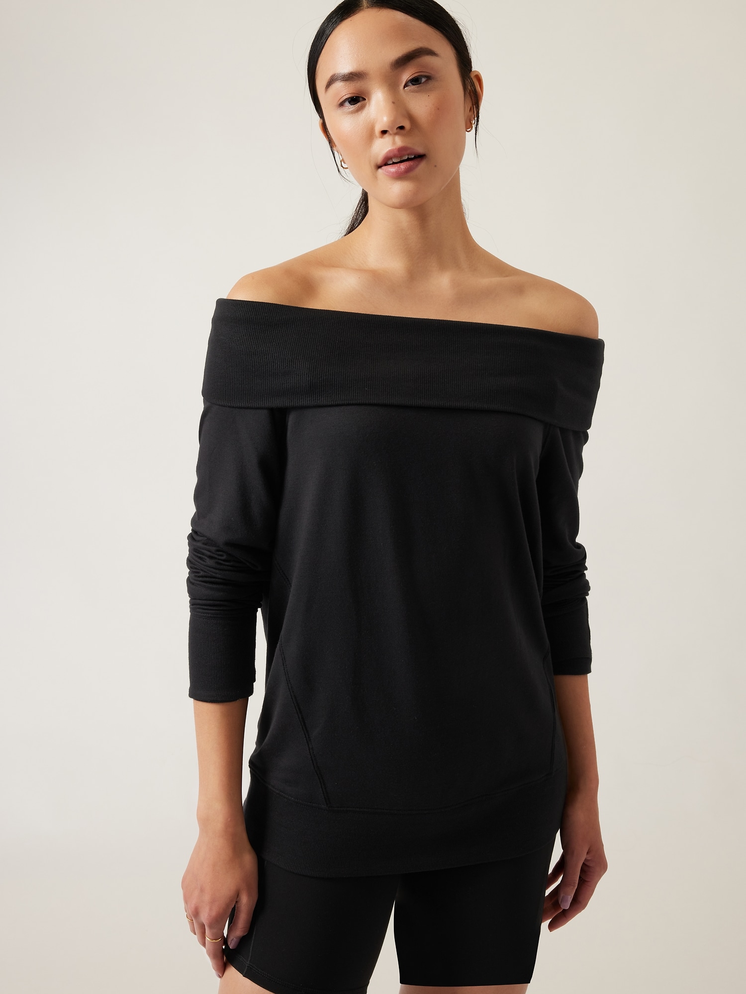 Athleta Studio Barre Sweatshirt black. 1