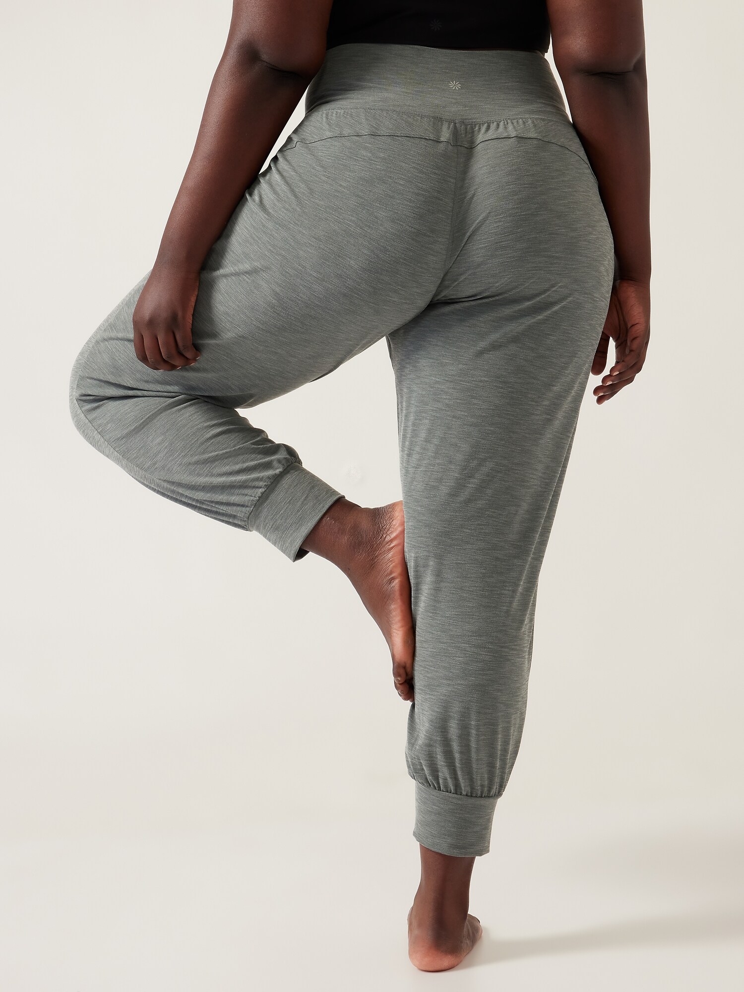 Salutation Jogger Athleta