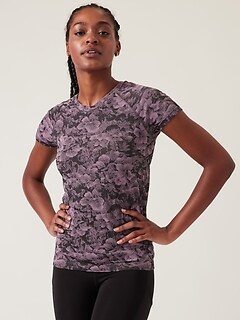Momentum Seamless Tee