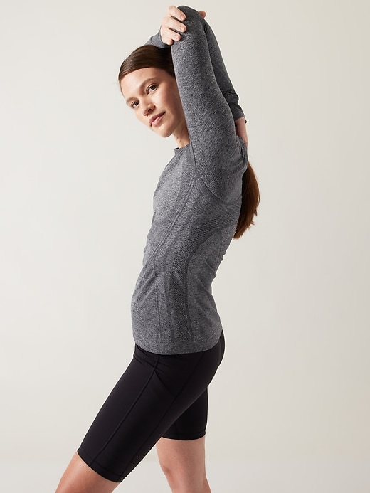 Image number 1 showing, Momentum Seamless Heather Top