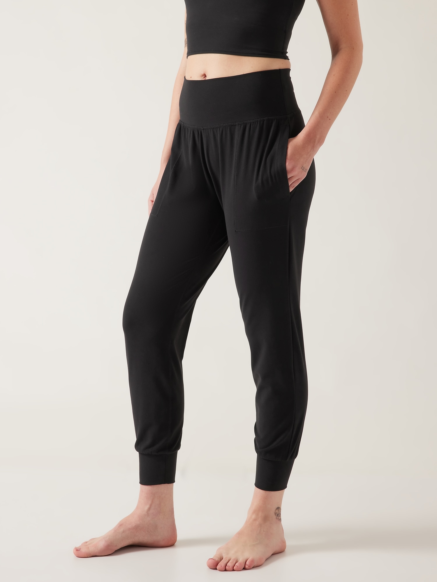 Athleta Salutation High Rise Jogger black. 1