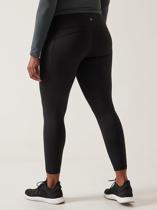 L'image numéro 5 présente Legging 7/8 à taille haute et poches dissimulées Ultimate