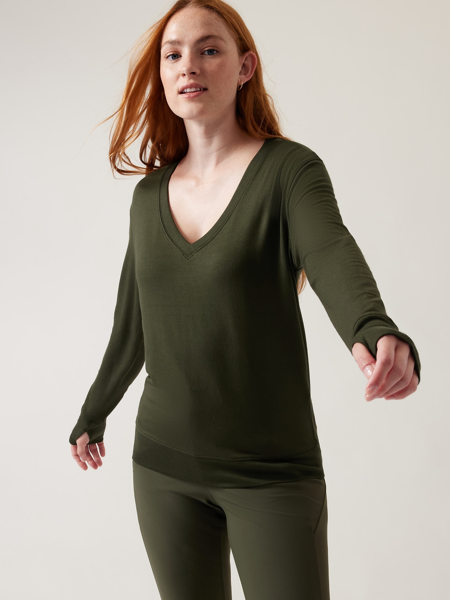 Athleta Sunrise V&#45Neck Sweatshirt green. 1