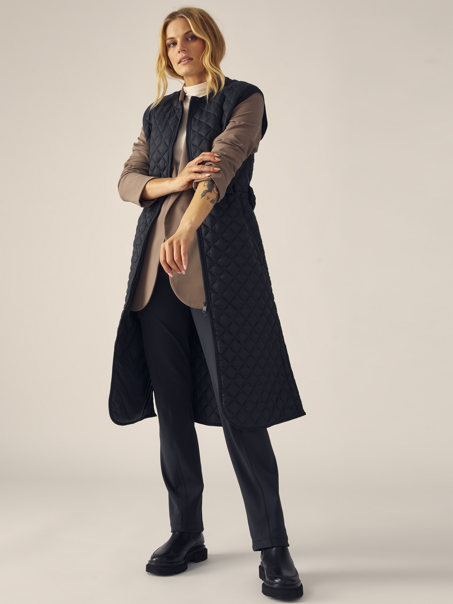 Whisper Featherless Long Vest Athleta