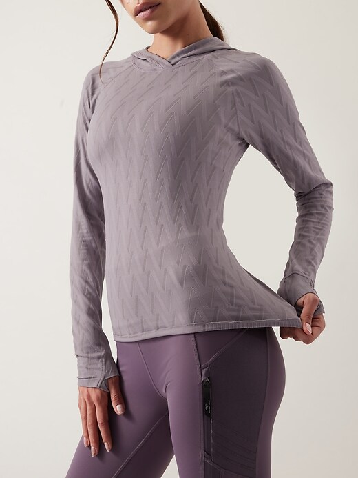 Image number 6 showing, Legend Momentum Seamless Hoodie