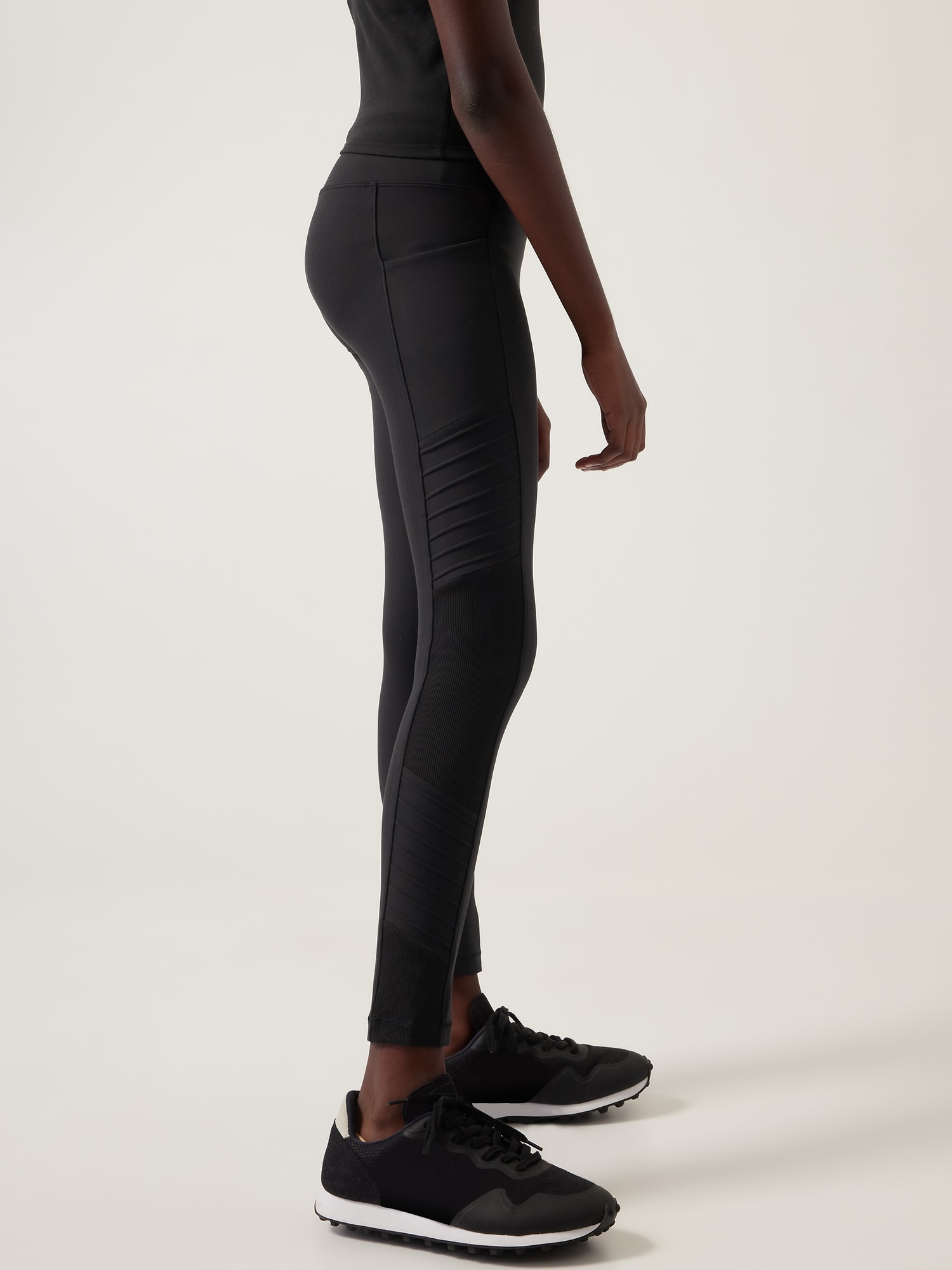NEW Amazing Black Moto Leggings With Smart Line Slimming Feature