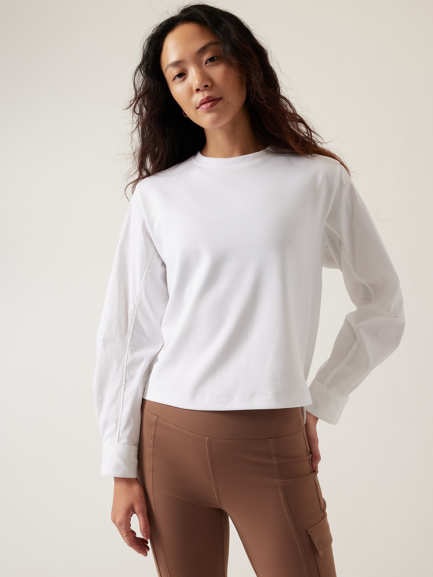 Athleta Harlow Hybrid Top white. 1