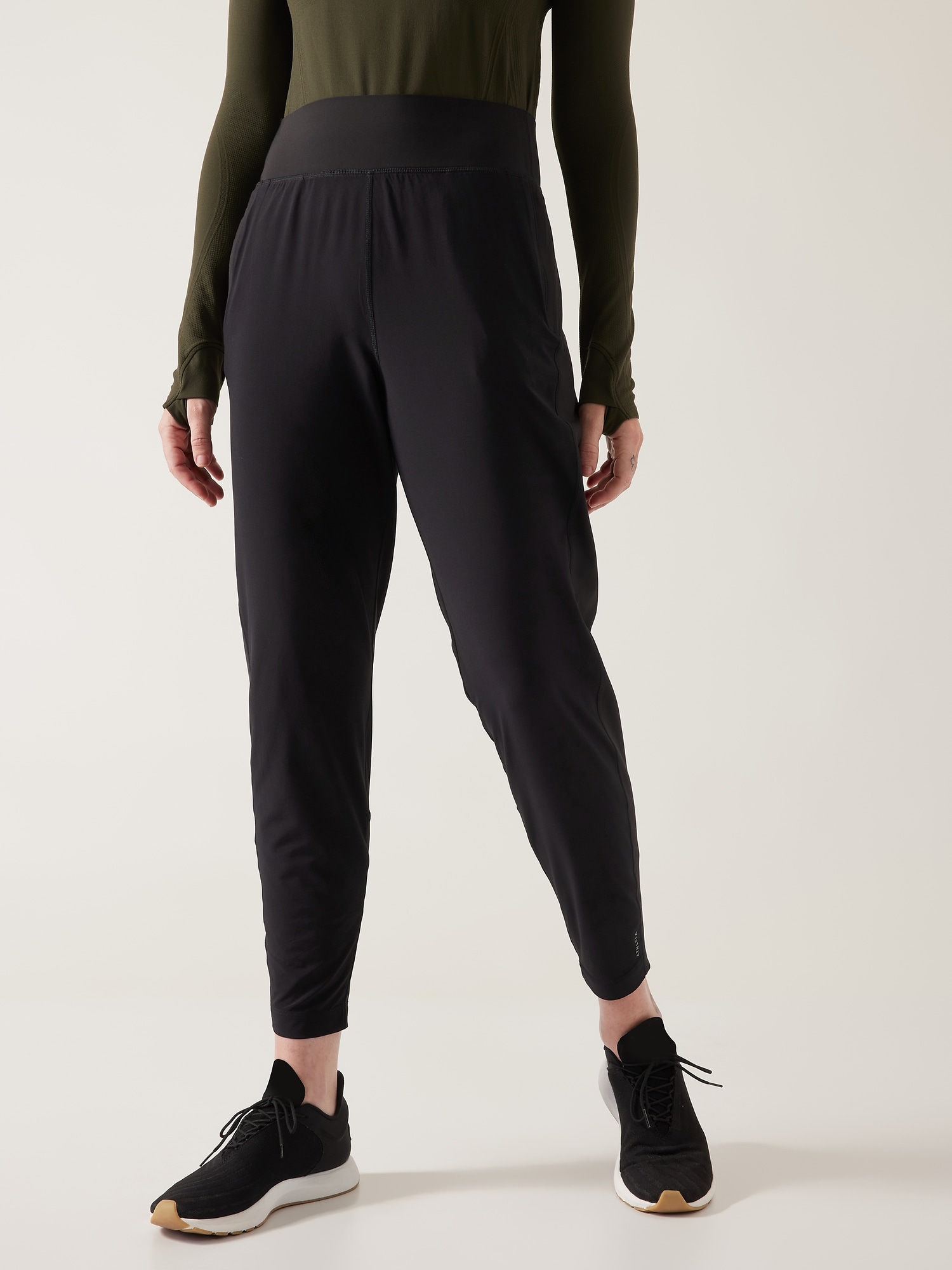 Athleta Run With It Pant black. 1