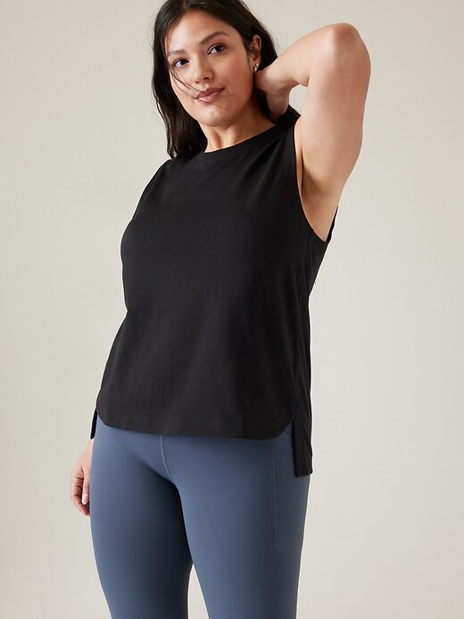 Image number 1 showing, Effortless Tank