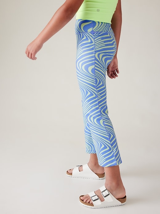 Athleta Girl Chit Chat Kick Flare Capri Athleta