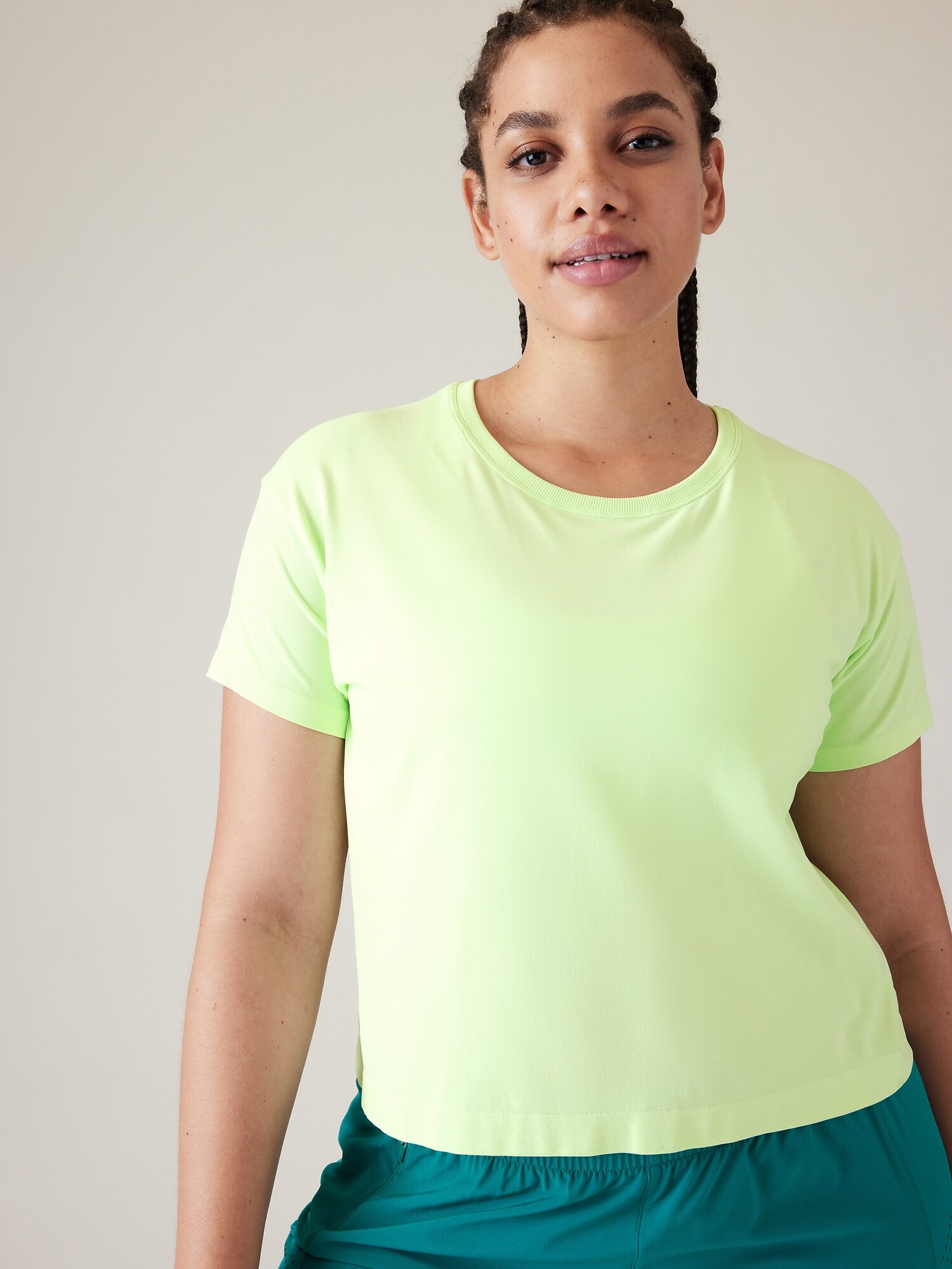 Athleta Ether Seamless Tee green. 1