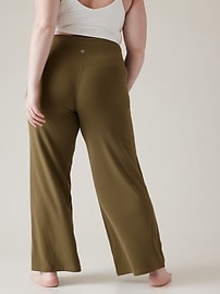 The Ulana Athleisure Pants- Golden Olive Grove