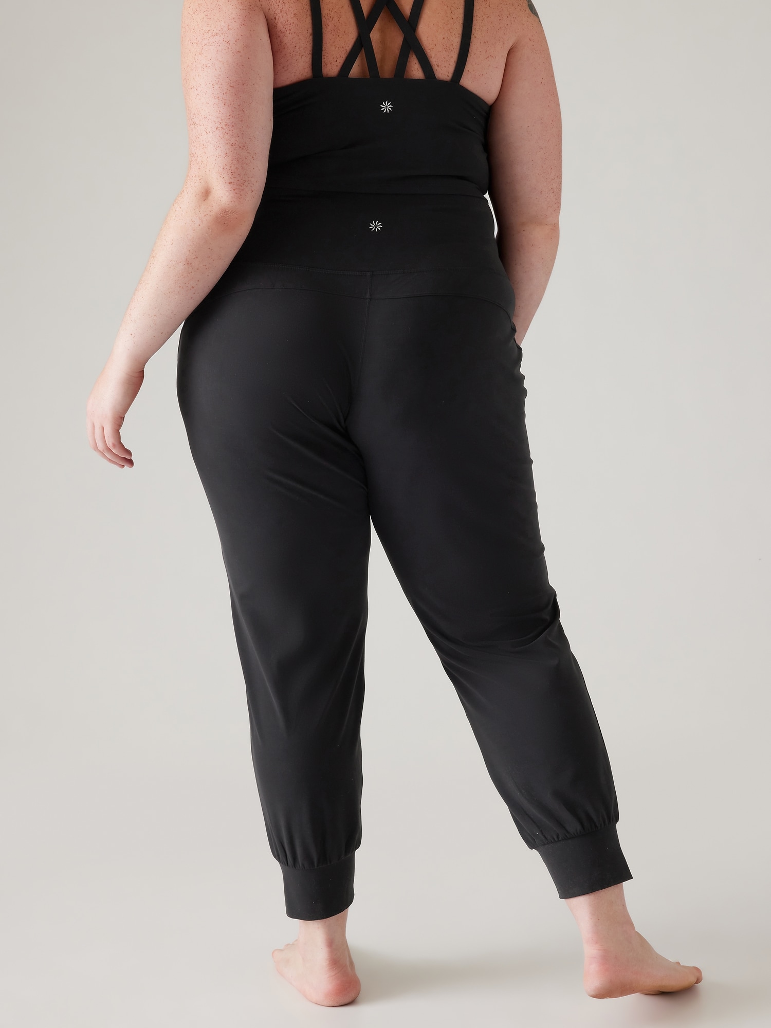 Stay Active and Stylish with the Olive Salutation Jogger