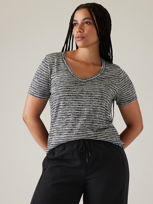 Image number 4 showing, Breezy Striped Scoop V Tee