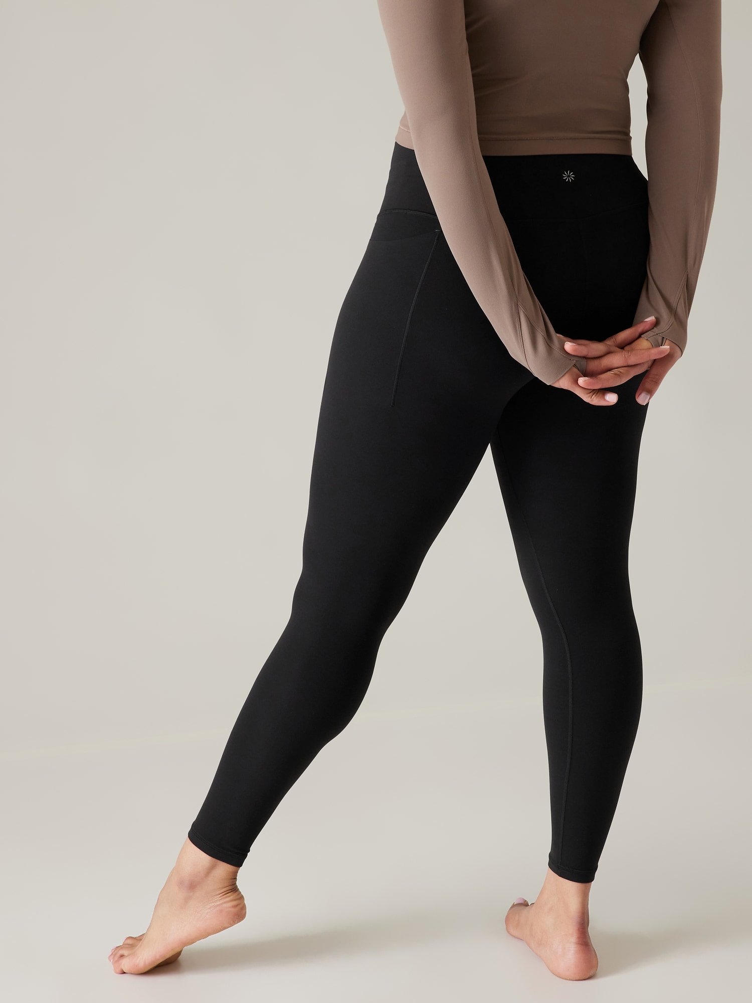 Wide Waistband Slim Fit Back Pocket Sports Leggings – KesleyBoutique