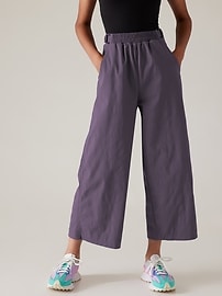 ATHLETA Purple Low Rise Dipper Outdoor Hiking Flare Pants {#773875} Size 2