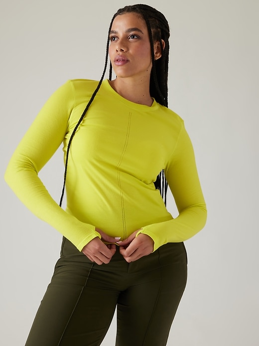 Image number 1 showing, Ascent Seamless Top