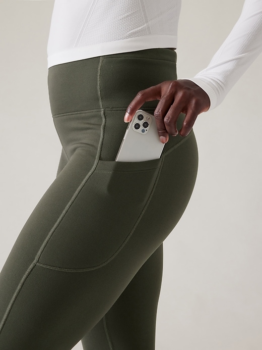 L'image numéro 2 présente Legging en Polartec&#174 Power Stretch&#174 avec poches dissimulées Altitude