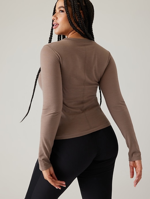 Image number 6 showing, Ascent Seamless Top