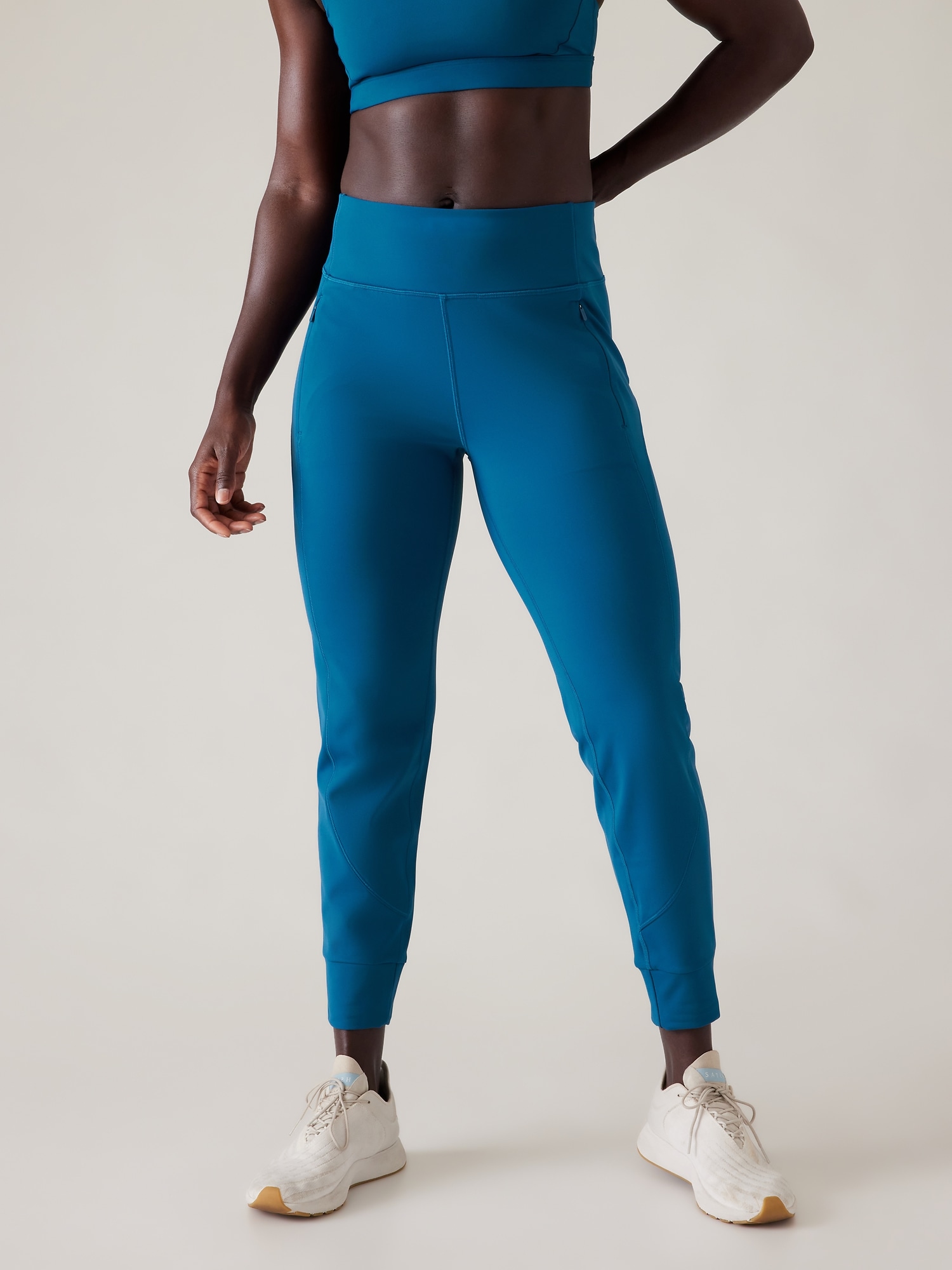 Athleta Rainier Tight in Plush Supersonic Dried Cinnamon Women's Active Pant  3X