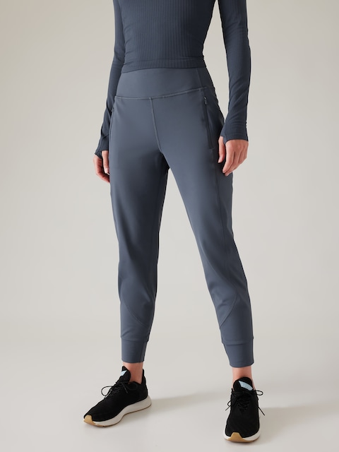 Rainier Mid Rise Jogger