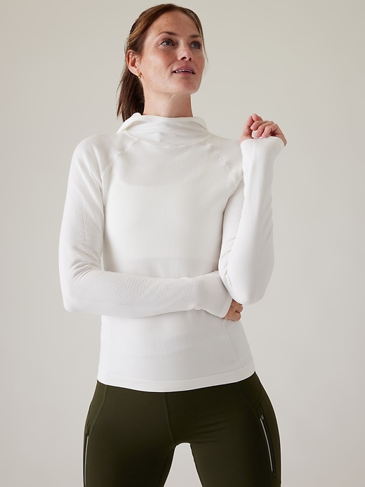 Image number 1 showing, Flurry Seamless Hoodie