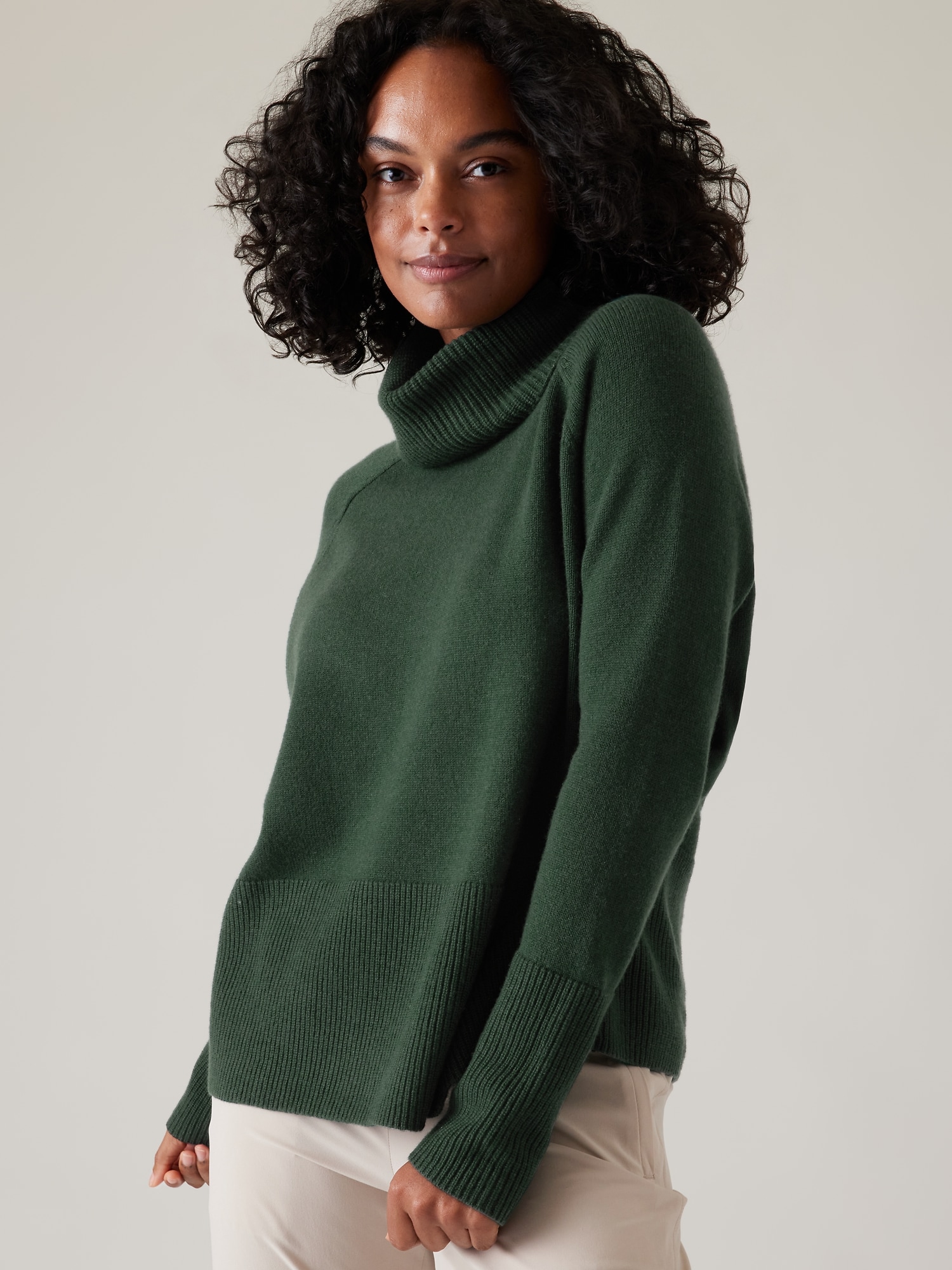 Olive green shop turtleneck womens