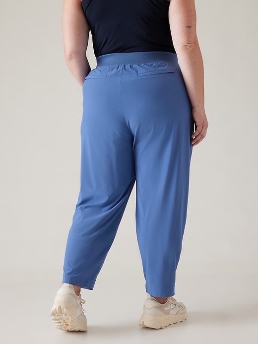 Image number 6 showing, Brooklyn Mid Rise Ankle Pant