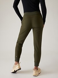 Athleta hybrid trek cheap jogger