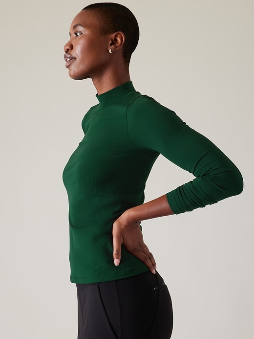 Seamless mock sales neck top