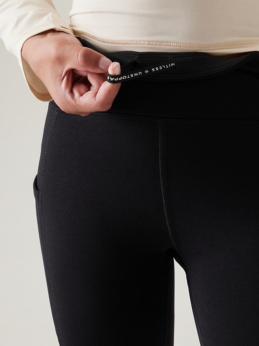 L'image numéro 2 présente Legging avec poches dissimulées en Polartec® Athleta Girl