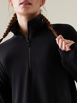 Walmart Is Selling a $20 Quarter Zip Hoodie Similar to Lululemon and  Athleta, and Shoppers Say It's 'So Soft', The Daily Courier