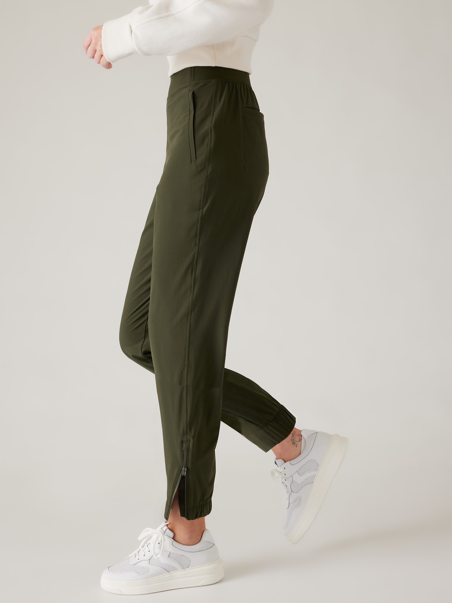 ATHLETA Brooklyn Heights – Activejoyboutique