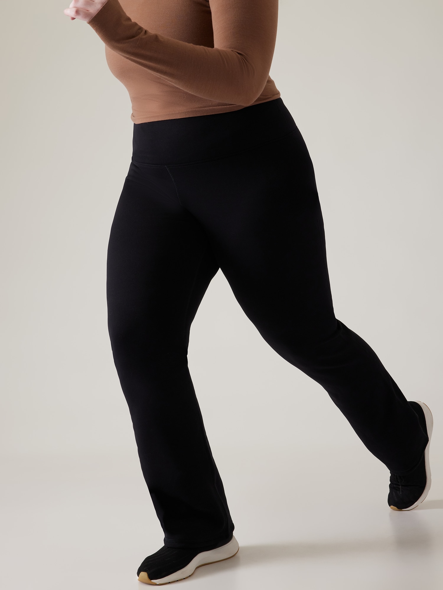 Women's Wide-Leg Fitness Pants - 520