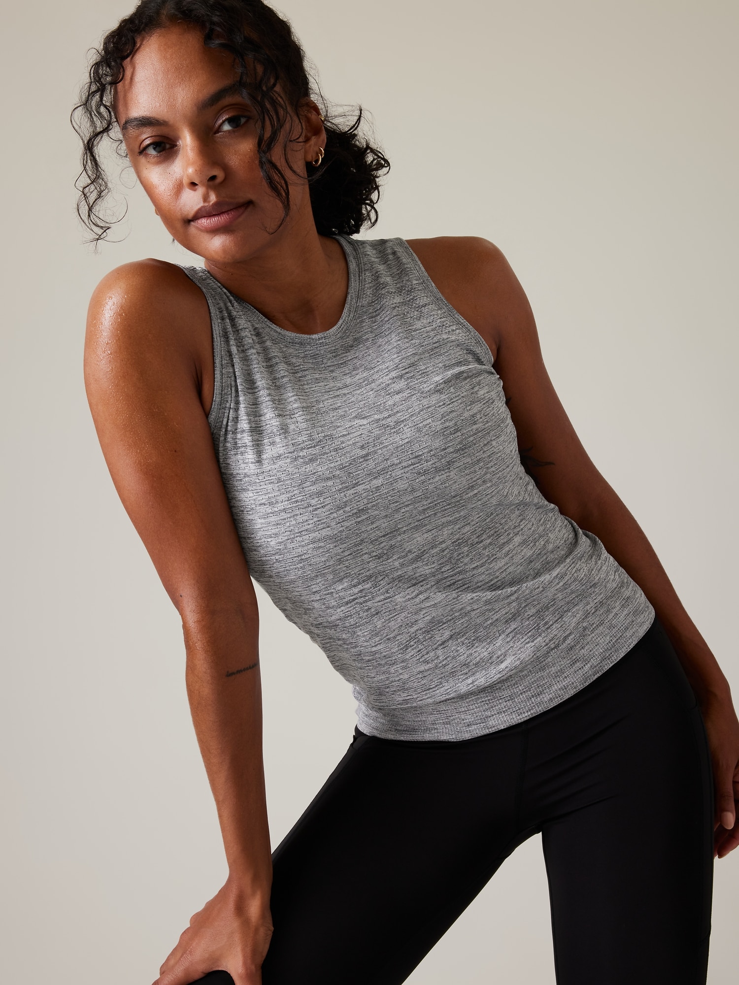 Women's Seamless Square Neck Crop Tank Top - All In Motion™ Black XS