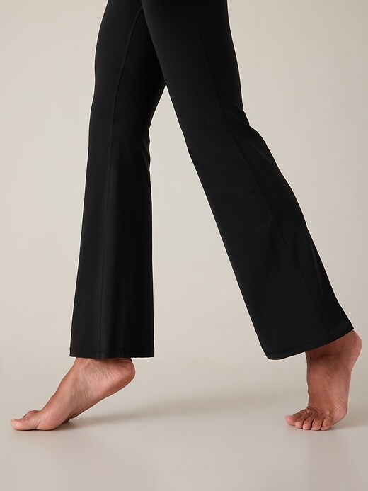 MOREFEEL Women's Black Flare Yoga Pants for Kuwait