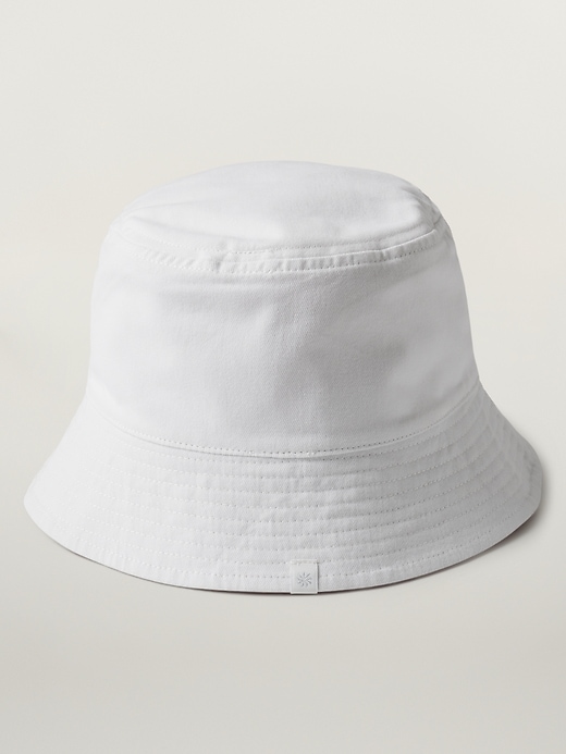 L'image numéro 4 présente Chapeau cloche réversible Athleta Girl