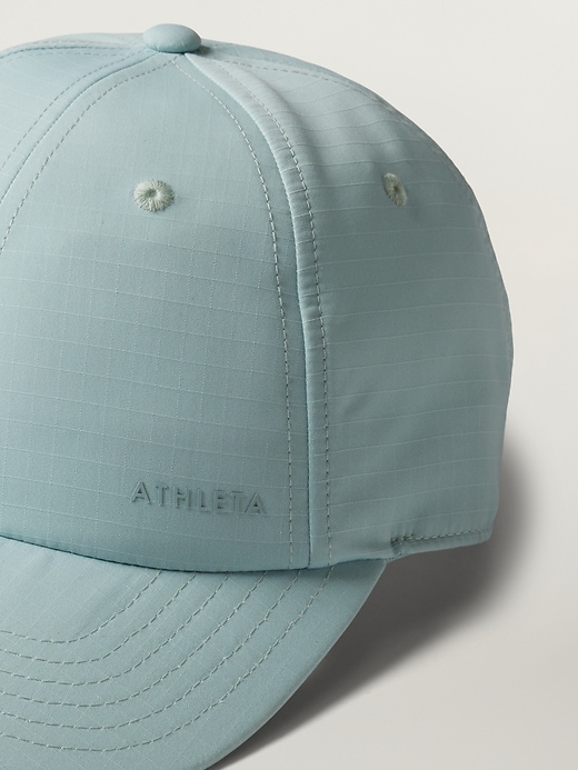 L'image numéro 4 présente Casquette texturée Athleta