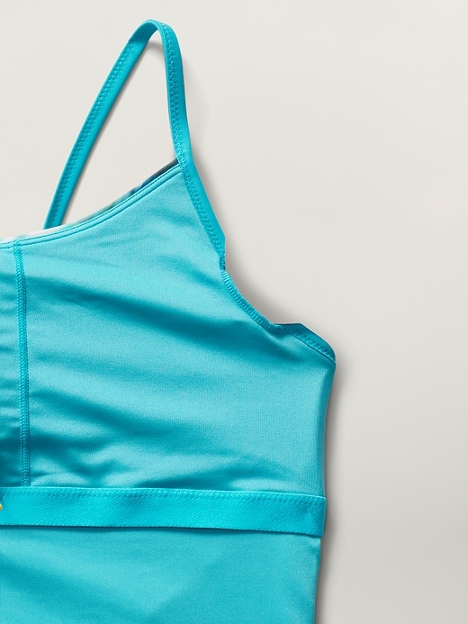 L'image numéro 3 présente Maillot de bain une-pièce ajustable Athleta Girl