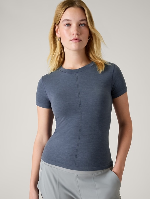 Image number 6 showing, Ascent Seamless Tee